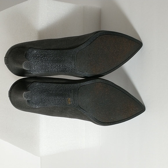 Lori Goldstein Dark Gray closed toe pump, sz 9M - Picture 8 of 11